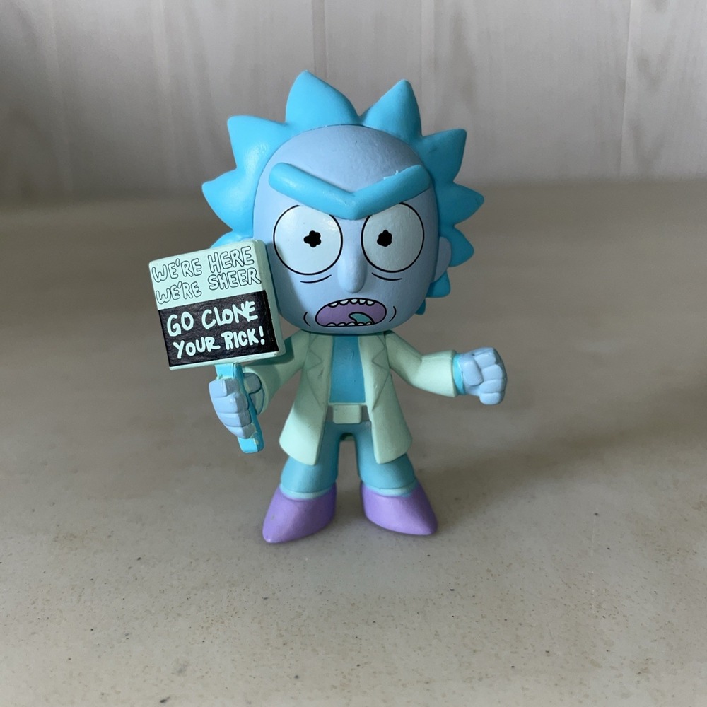 Funko Mystery Minis Rick and Morty Hologram Clone Rick Vinyl Figure 3in